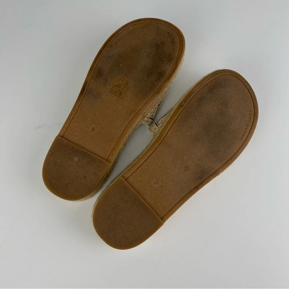 HOST PICK 🎉 TORY BURCH ‘TORY’ WOVEN SLIDES
